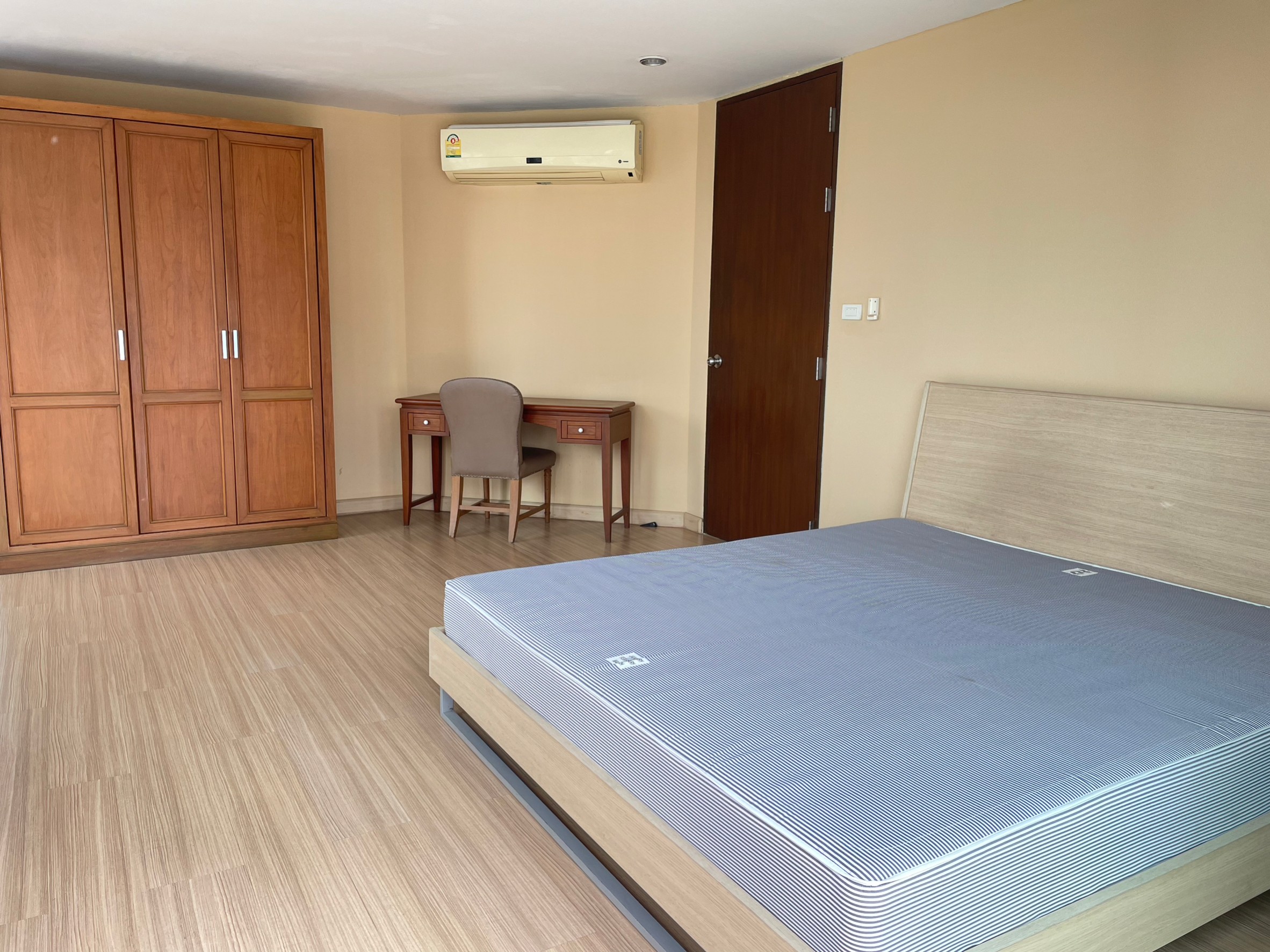 LINE_ALBUM_8A_๒๓๐๘๐๔_12